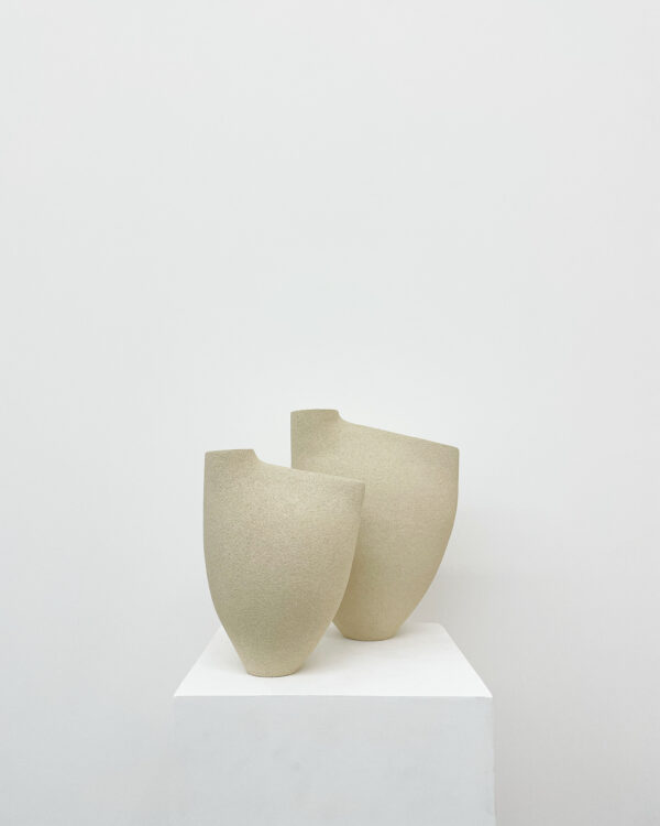 Vase Sculpture BIRD (grès blanc)